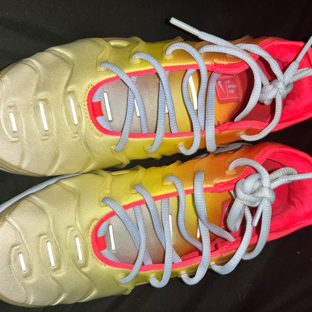 Nike Women’s Air Vapormax Plus Shoes